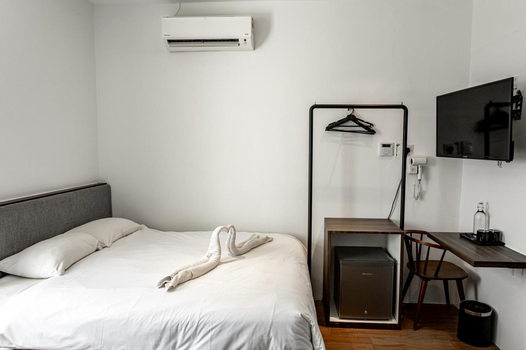 Hotel Earnest